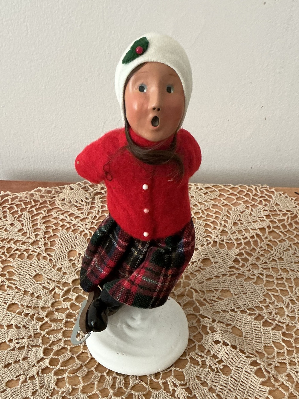 1992 #90/100 Vintage Byers Choice Child Skater